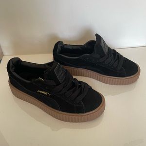 Puma Fenty By Rihanna Black and Oatmeal Size 6.5